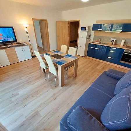Moderni Apartman Horni Marsov - By Alka Экстерьер фото