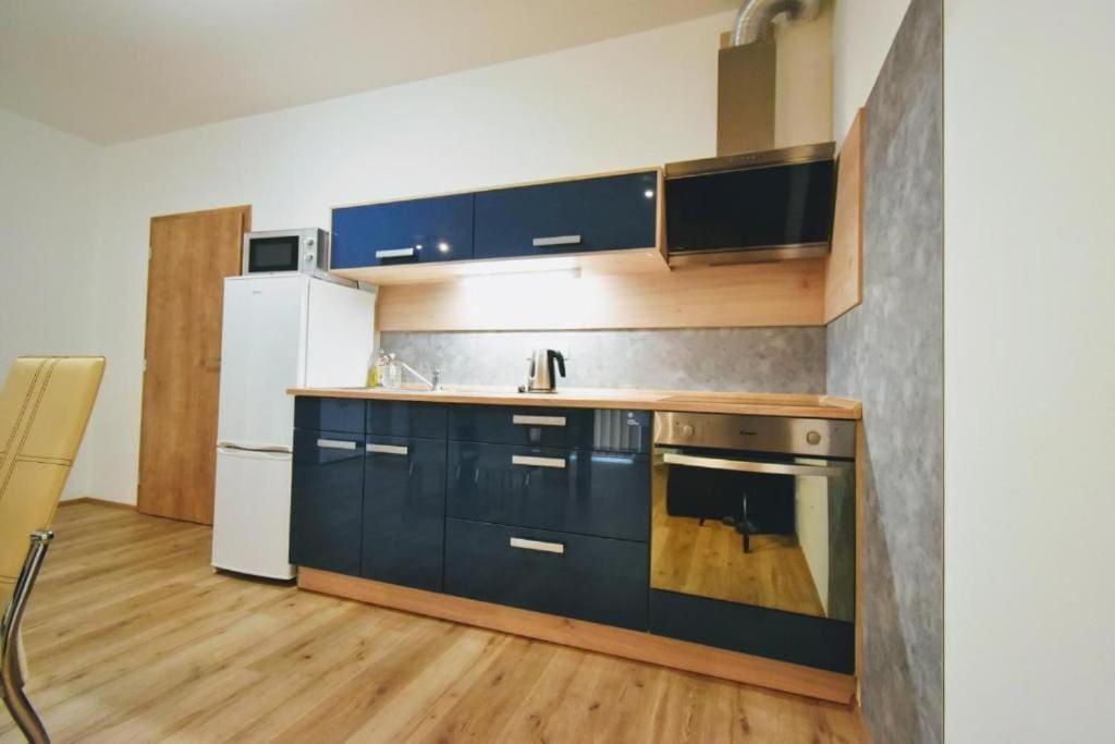 Moderni Apartman Horni Marsov - By Alka Экстерьер фото